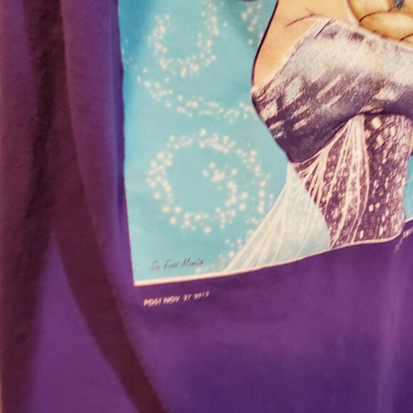 Tee Fury Purple Frozen Elsa Let it Go T-Shirt Tee Sz M Arendelle Royal Committee - Picture 4 of 7